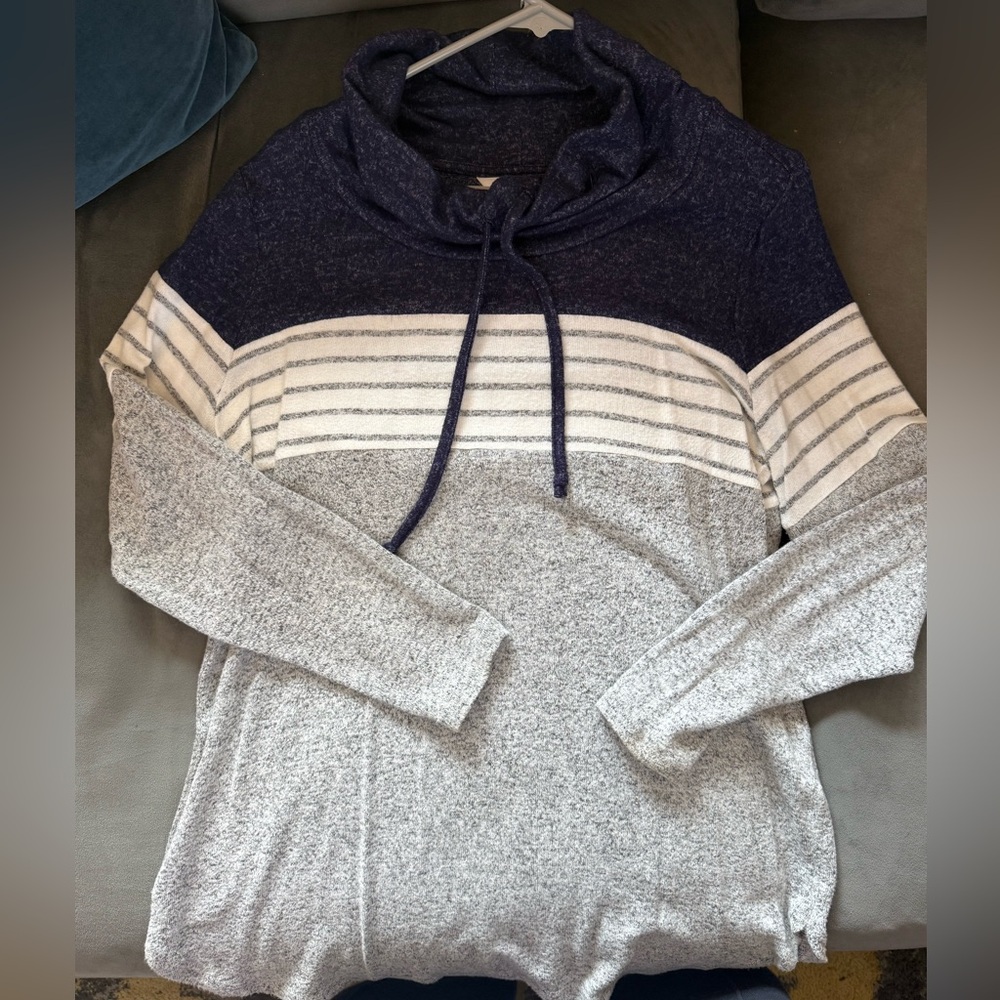 Market & Spruce Blue and Gray Cowl Neck Sweater